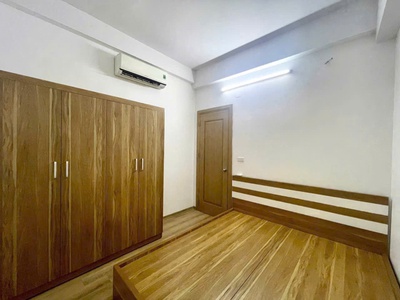 Bán căn hộ chung cư nhìn công viên hồ tại KĐT Thanh Hà Cienco 5   70m2 chỉ 3,x tỉ 1
