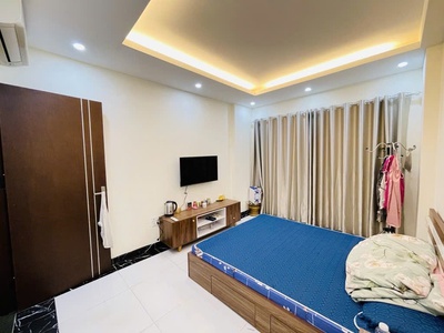 Bán nhà ngọc thụy đẹp  long lanh - ngõ thông ,  40m  giá hơn 7 tỷ 2