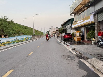 Chính Chủ Bán Gấp 58,4m2 Mặt Đường Đê Vàng - Phúc Lợi. Kinh Doanh, Ô Tô Tránh, View Sông Cực Hiếm 3