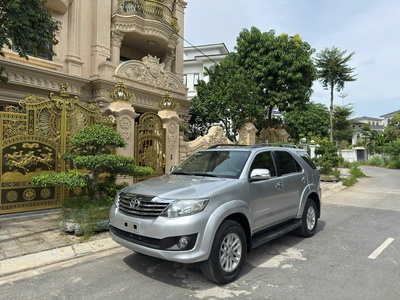 Hà Nội, Vinsmart Tây Mỗ, bán Toyota Fortuner V 2.7, 15V km, 4
