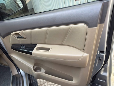 Hà Nội, Vinsmart Tây Mỗ, bán Toyota Fortuner V 2.7, 15V km, 10