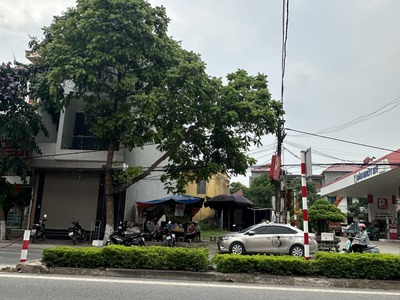 Bán đất tại đường Hùng Vương, Đồng tâm, Vĩnh Yên, Vĩnh Phúc. Giá chỉ 14,5 tỷ 0