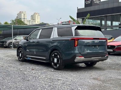 New  KIA Carnival xanh d2u 3