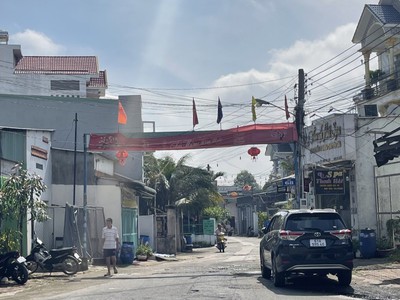 Bán 140m đất dĩ an,shr thổ cư,đường xe hỏi,nga chợ dĩ an,giá đầu tư 2