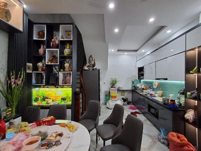 Bán nhà kim giang, hoàng mai, ô tô, gần phố, 40m2, 9.5 tỷ ctl 1