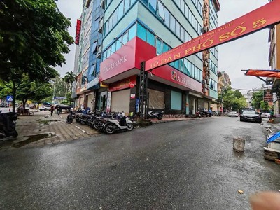 lô góc 3 mt trần vỹ  tòa nhà 111m x7t tm, dòng tiền 1.56 tỷ/năm, chỉ 93.9 tỷ 1