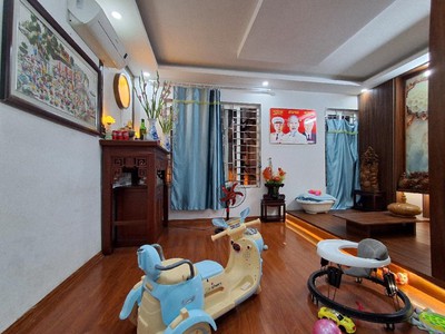Bán nhà kim giang, hoàng mai, ô tô, gần phố, 40m2, 9.5 tỷ ctl 3