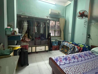 Nhà mt đường hùng vương phường 9 quận 5 cũ. 4