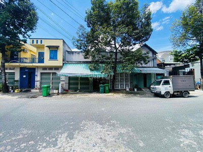 Cần bán dãy trọ 300m2 trung tâm TP Thuận An 3