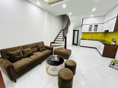 Bán nhà 5 tầng đẹp   ngọc thụy, long biên   full nội thất, 7,65 tỷ 3