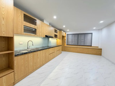 Bán nhà trường chinh 39/41m2. 6 tầng. mặt tiền 4.5m. giá chỉ 12.2 tỷ đống đa hà nội 1