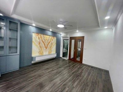 Cho thuê nhà nguyên căn có thang máy, 35m  x 6 tầng, 5pn, 17 triệu/tháng 1
