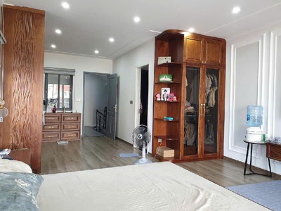 Bán nhà phân lô huỳnh thúc kháng - sổ đỏ 80m 5 tầng - vỉa hè rộng, 2 mặt ngõ - kinh doanh 3