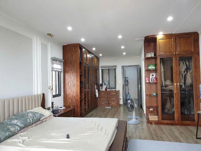 Bán nhà phân lô huỳnh thúc kháng - sổ đỏ 80m 5 tầng - vỉa hè rộng, 2 mặt ngõ - kinh doanh 2
