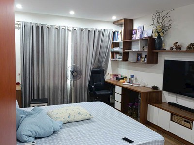 Bán nhà đẹp - đông ngạc - bắc từ liêm - dt37m2 - 5 tầng  - giá 5,7  tỷ - ngõ gần ô tô - thông 2
