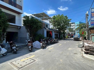 Đất đẹp  4x18    khu vip nhất trung mỹ tây cách mt dương thị mười 20m 2
