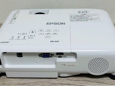 Máy chiếu Epson EB-E01  3LCD/ 3300 ANSI Lumens/ XGA  - máy chiếu giá rẻ HCM 0