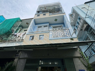 Bán nhà hxh , lô gốc , 3 lầu , 4pn , phường 15 quận 8 chỉ 4,9 tỷ 0