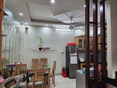 Bán căn nhà đẹp nhất lê quang đạo -phú đô-40m -4 tầng-9,6 tỷ 3