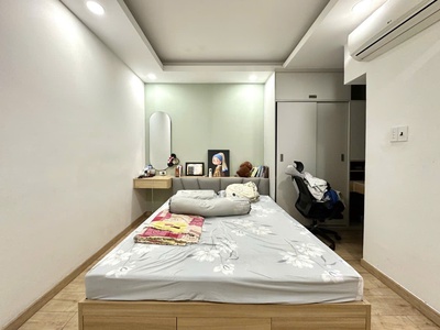 Sốc giảm 2 tỷ - chính chủ - nơ trang long - hxh thông - hoàn công đủ - mt 8m - kinh doanh đa ngành 1