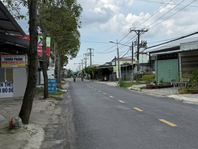 Đất đẹp   giá tốt    chính chủ cần bán tại thạnh thuận - đông phước - cần thơ 0