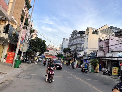Nhà gần phạm văn đồng   148m    sổ hoàn công   dòng tiền 15tr/tháng   giá 8.9 tỷ 2