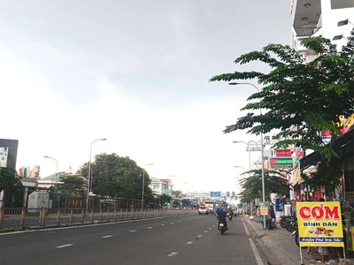 Bán nhà - bình tân - 3 tầng - 4 x 12m - hẻm xe hơi - nhỉnh 4 tỷ 0