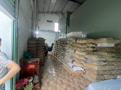 Bom tấn xưởng mặt tiên đường 6d 100m ra mặt tiền võ văn vân -876m2 cấp 4 nhỉnh 19 tỷ 1