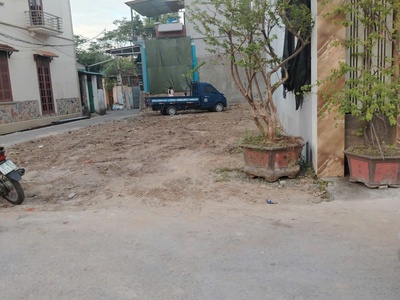 Bán 165m2 đất lô góc đẹp mặt đường minh tân - hưng bình   p. thành vinh 1