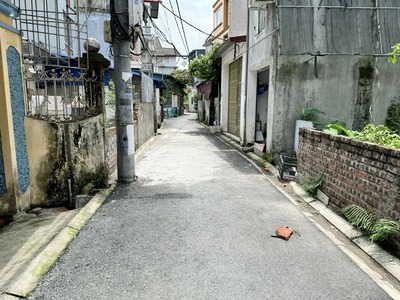 Chính chủ bán 69,3m2 đất TDP Kiên Thành, Gia Lâm. Đường xe vios chạy thông, cách Vin 300m 2