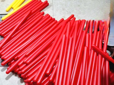 Gậy nhựa tập thể dục cho học sinh lớp 4 lớp 5 hoặc học sinh tiểu học, gậy nhựa50cm0945802244 0