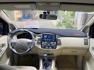 Cần bán innova sx 2016 bản 2.0E xịn màu vàng cát 3