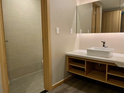 Cho thuê căn hộ Fhome 3 phòng ngủ - view phố 9