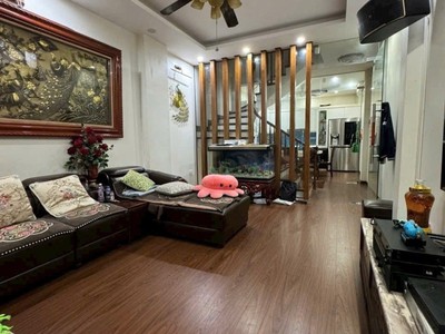 Nhà đẹp phân lô ô tô đỗ cửa ngọc lâm 40m2 x 5 tầng15.5 tỷ long biên- hà nội. 1