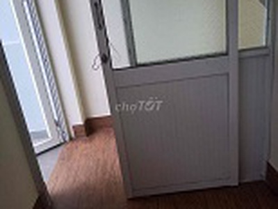 Cho thuê nguyên tầng 2   nhà trống, giá chỉ 3,3 triệu/tháng 1