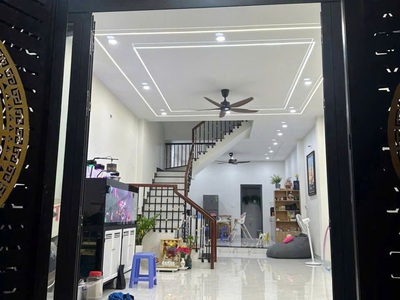 Bán nhà mặt tiền kdc phú lợi p7 q8 2