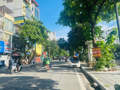 Trung tâm hai bà trưng - mặt phố 2 thoáng - vỉa hè đá bóng - sổ vuông nở hậu. 1