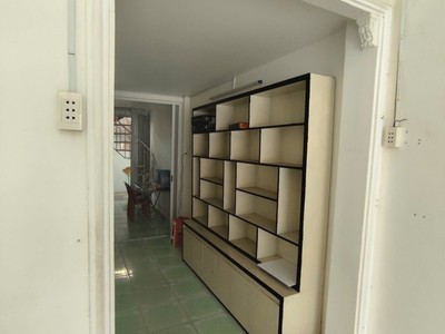 Bán nhà 2t mặt tiền nguyễn thị minh khai,ngang 5m,ngay ngã 4 chiêu liêu 4