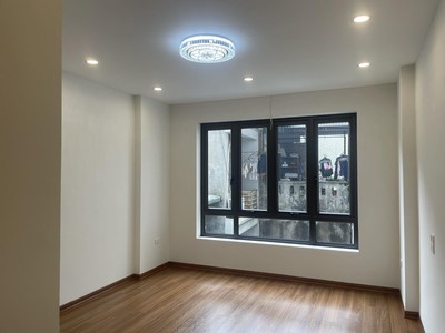 Nhà lạc long quân - cầu giấy, dt35m2, 6 tầng, thang máy, phân lô, ngõ thông, ôtô đỗ cổng 12.8 tỷ 0