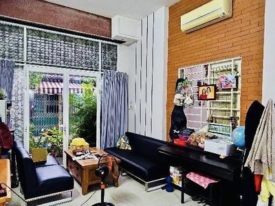 Tân phú giá bình tân   nhà đẹp 3 tầng ngang 6.1m chỉ 7.x 1