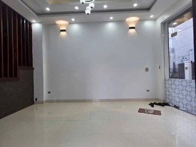 Chỉ 10,2 tỷ - 49m - bán nhà dân xây phố long biên lô góc hai mặt thoáng gara, ô tô tránh 2