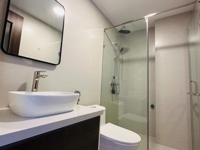 Nhà lạc long quân - cầu giấy, dt35m2, 6 tầng, thang máy, phân lô, ngõ thông, ôtô đỗ cổng 12.8 tỷ 2