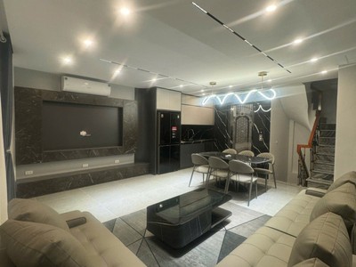 Nhà mới- lô góc - ô tô vào nhà ngọc lâm 30m2 x7 tầng x 8.6 tỷ long biên - hà nội. 1
