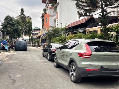 Nhà vip tô ngọc vân linh đông thủ đức   69m    3 tầng   hẻm xe tải   đang cho thuê 10tr/tháng   giá 0
