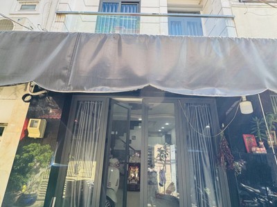Nhỉnh 3 tỷ   gần tên lửa   32m2  4 x 8    2 phòng ngủ mới ở ngay 0