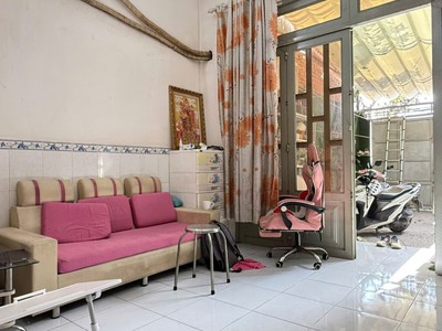 Nhà 1 sẹc lê văn khương thới an quận 12 cũ 93m2 hẻm ô tô 4 tỷ 9. 1