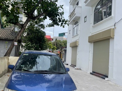 Nhà mới ô tô chánh- ô tô vào nhà phố  nguyễn văn linh 63m2 x 6 tầng 12.2 tỷ long biên hà nội. 3