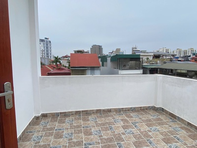 Siêu đẹp, bán nhà nguyễn sơn long biên, thang máy-oto vào nhà-ngõ thông-nở hậu, 52m nhỉnh 17 tỷ tl 3