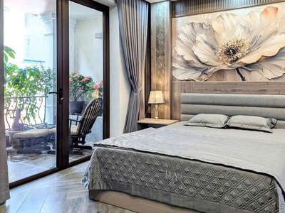 Bán nhà nguyễn văn cừ long biên, dân xây, oto,ngõ thông,42m nhỉnh 8 tỷ 2