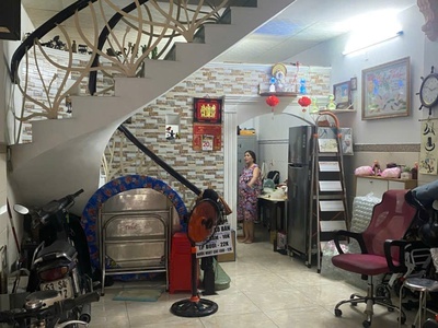 Bán nhà chính chủ - lê quang định - bình thạnh - gáp bán 5.7 tỷ - còn tl - cách 1 căn ra mt 2